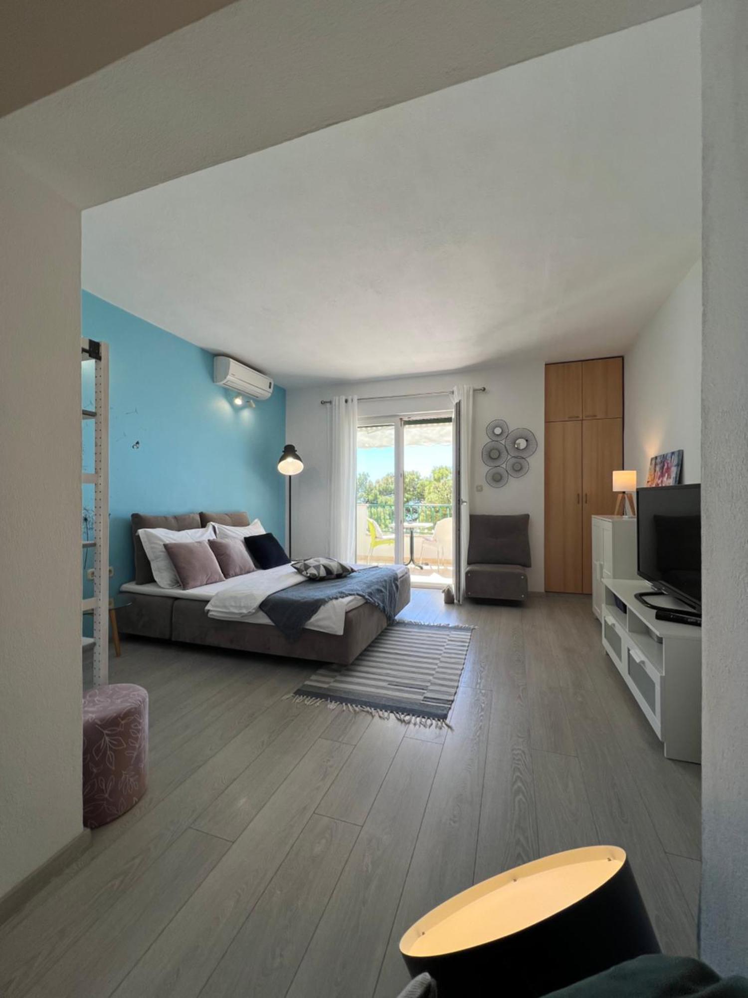 Apartment Chiara Tucepi Exterior photo